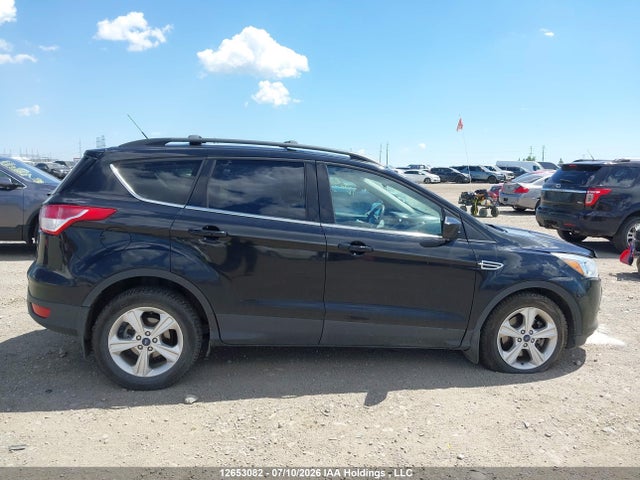 12653082 :رقم المزاد ، 1FMCU9GX4GUA00512 vin ، 2016 Ford Escape Se مزاد بيع