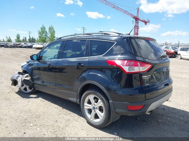 12653082 :رقم المزاد ، 1FMCU9GX4GUA00512 vin ، 2016 Ford Escape Se مزاد بيع