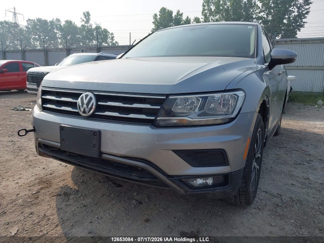 2019 Volkswagen Tiguan Comfortline მანქანა იყიდება აუქციონზე, vin: 3VV2B7AX0KM200059, აუქციონის ნომერი: 12653084