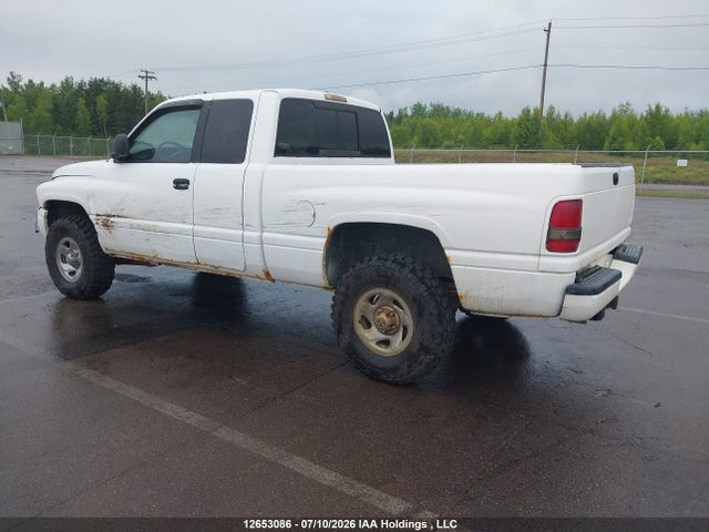 1999 Dodge Ram 1500 მანქანა იყიდება აუქციონზე, vin: 3B7HF13Y1XM590712, აუქციონის ნომერი: 12653086