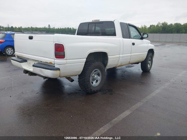 1999 Dodge Ram 1500 მანქანა იყიდება აუქციონზე, vin: 3B7HF13Y1XM590712, აუქციონის ნომერი: 12653086