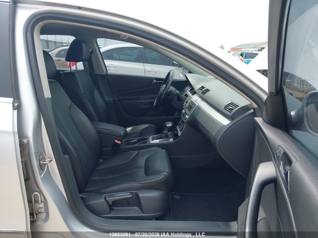 2008 Volkswagen Passat 2.0t Trendline მანქანა იყიდება აუქციონზე, vin: WVWAK73C28P086833, აუქციონის ნომერი: 12653091