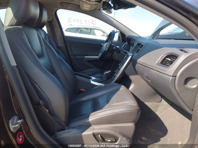 Volvo S60 T5 2014 YV1612FH0E1288548 Image 5