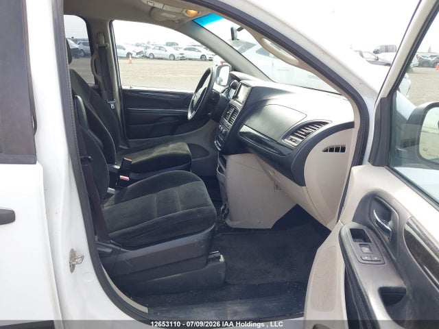 Продажа на аукционе авто 2015 Dodge Grand Caravan Se, vin: 2C4RDGBG3FR725475, номер лота: 12653110