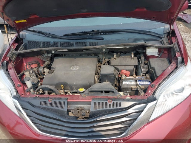 2013 Toyota Sienna Le მანქანა იყიდება აუქციონზე, vin: 5TDKK3DC9DS350562, აუქციონის ნომერი: 12653119