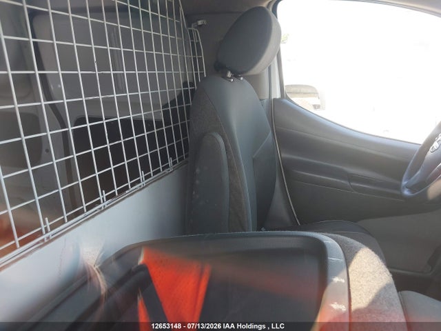 3N6CM0KNXJK690289 Nissan Nv200 2.5s/2.5sv