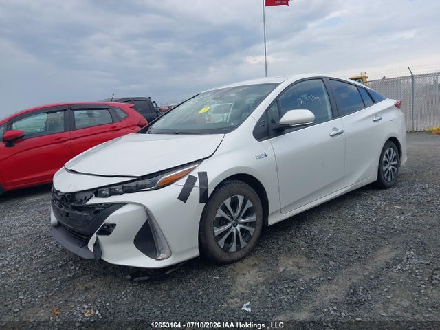 Toyota PRIUS PRIME 2021 JTDKAMFP0M3165164 Image 2