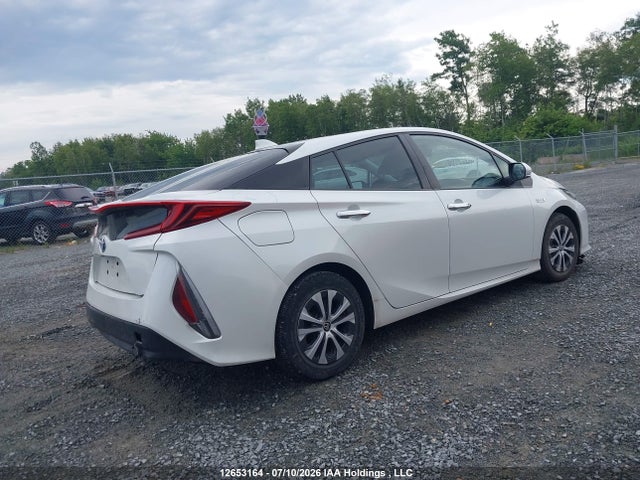 Toyota PRIUS PRIME 2021 JTDKAMFP0M3165164 Image 4