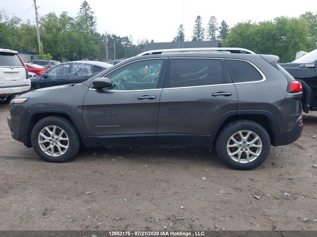 Jeep Cherokee Latitude 2017 1C4PJMCS1HD229081 Image 14