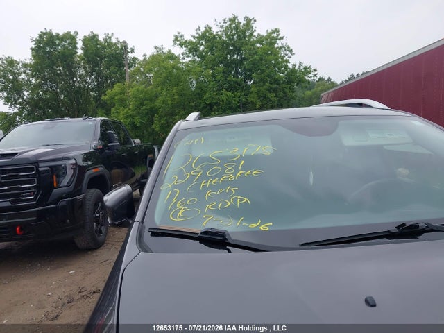 Jeep Cherokee Latitude 2017 1C4PJMCS1HD229081 Image 17