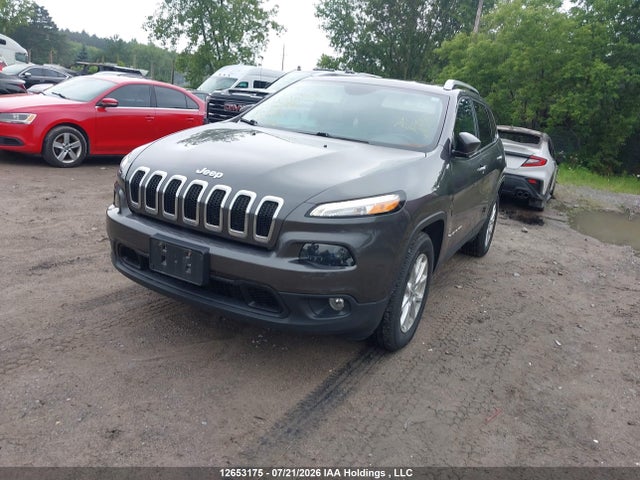 Jeep Cherokee Latitude 2017 1C4PJMCS1HD229081 Image 2