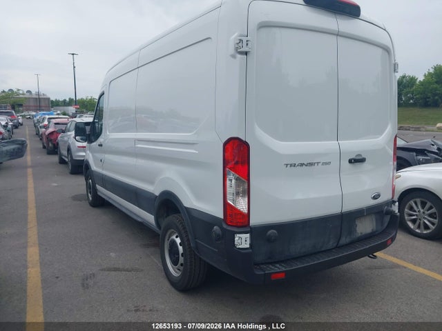 Ford Transit-250 Cargo 2024 1FTBR1C8XRKB23618 Image 3