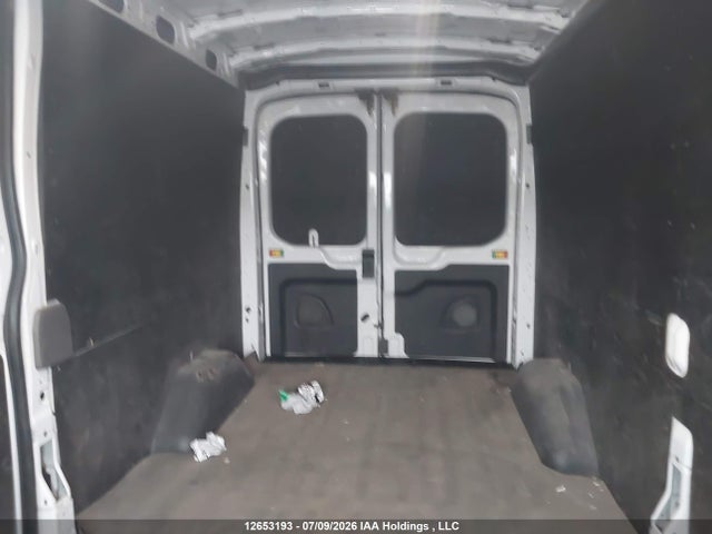 Ford Transit-250 Cargo 2024 1FTBR1C8XRKB23618 Image 8