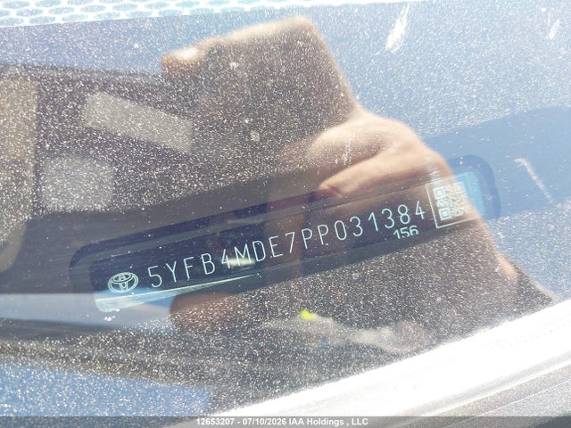 5YFB4MDE7PP031384 Toyota COROLLA LE