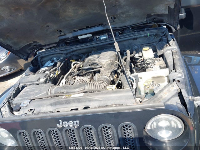 2013 Jeep Wrangler Unlimited Sahara მანქანა იყიდება აუქციონზე, vin: 1C4BJWEG8DL665098, აუქციონის ნომერი: 12653209
