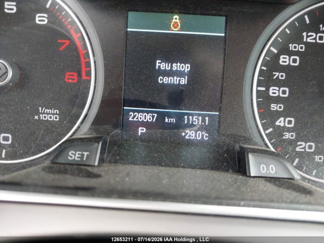 2013 Audi A4 Premium Plus მანქანა იყიდება აუქციონზე, vin: WAUFFCFL2DN019375, აუქციონის ნომერი: 12653211