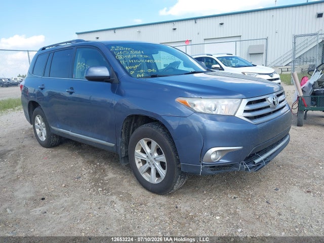 2011 Toyota Highlander Se მანქანა იყიდება აუქციონზე, vin: 5TDBK3EH3BS067002, აუქციონის ნომერი: 12653224