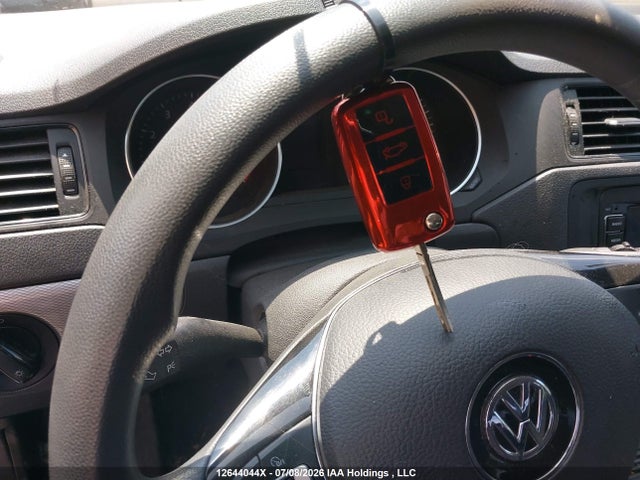 12644044 :رقم المزاد ، 3VW267AJ7GM407261 vin ، 2016 Volkswagen Jetta 1.4 Tsi Trendline/1.4 Tsi Trendline+ مزاد بيع