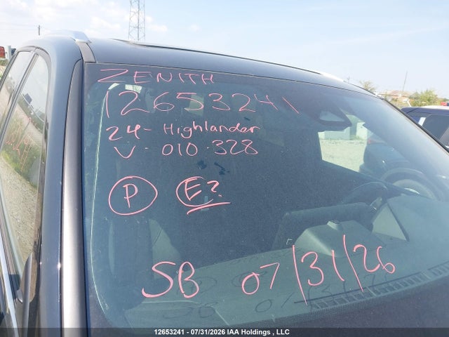 5TDADAB53RS010328 Toyota Grand Highlander Hybrid Platinum