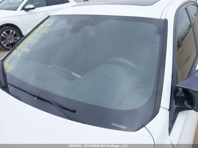 BMW 330 XI 2018 WBA8D9G54JNU68084 Image 17