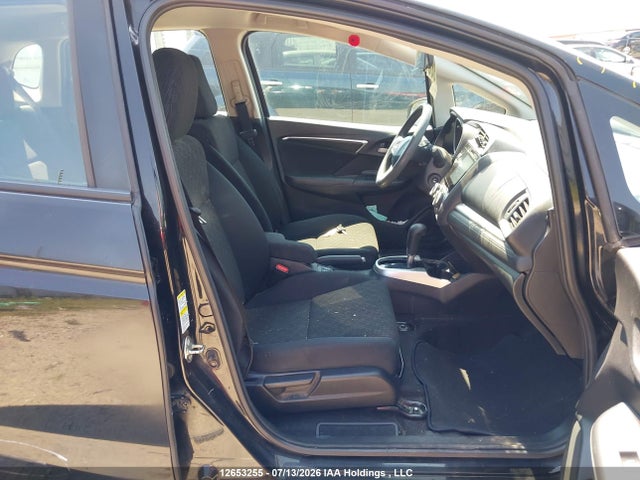 2015 Honda Fit Lx მანქანა იყიდება აუქციონზე, vin: 3HGGK5H58FM102630, აუქციონის ნომერი: 12653255