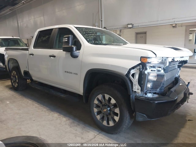 2GC4YMEY1N1202812 Chevrolet Silverado K2500 Custom