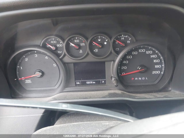 2GC4YMEY1N1202812 Chevrolet Silverado K2500 Custom