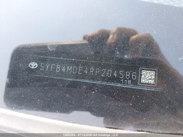 5YFB4MDE4RP204586 Toyota COROLLA LE