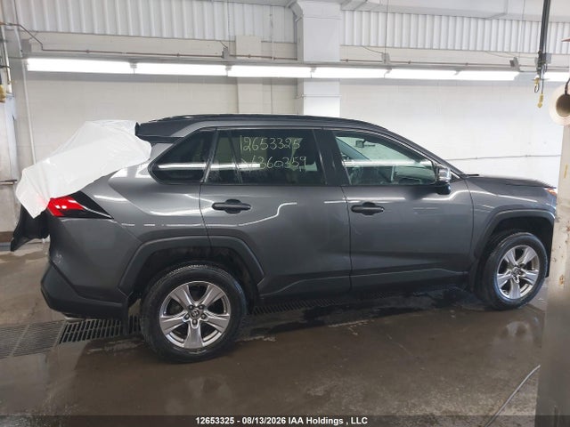 12653325 :رقم المزاد ، 2T3R1RFV8PC360359 vin ، 2023 Toyota Rav4 Xle/xle Premium مزاد بيع