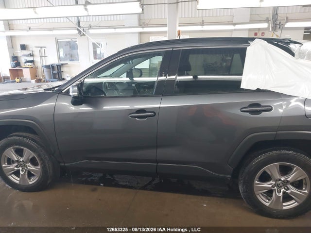 12653325 :رقم المزاد ، 2T3R1RFV8PC360359 vin ، 2023 Toyota Rav4 Xle/xle Premium مزاد بيع