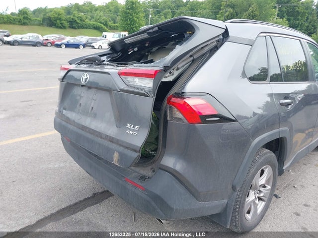 12653325 :رقم المزاد ، 2T3R1RFV8PC360359 vin ، 2023 Toyota Rav4 Xle/xle Premium مزاد بيع