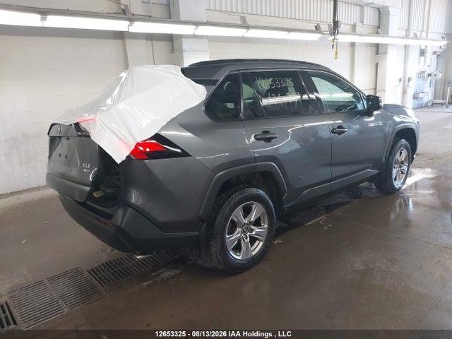 12653325 :رقم المزاد ، 2T3R1RFV8PC360359 vin ، 2023 Toyota Rav4 Xle/xle Premium مزاد بيع