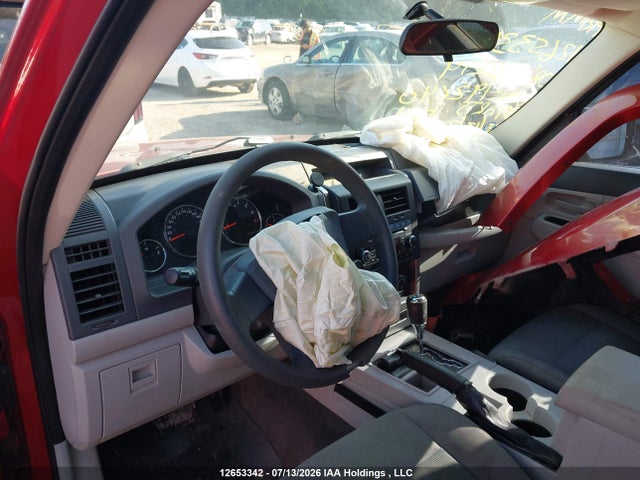 12653342 :رقم المزاد ، 1J8GN28K28W192640 vin ، 2008 Jeep Liberty Sport مزاد بيع