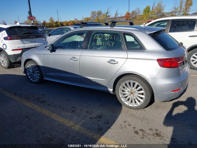 Продажа на аукционе авто 2017 Audi A3 E-tron 1.4t Technik, vin: WAUSPBFFXHA071057, номер лота: 12653351