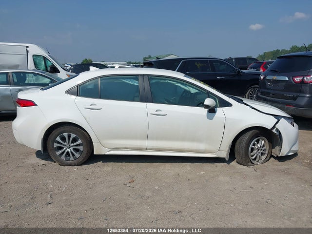 Toyota Corolla 2025 JTDBCMFE1S3106775 Image 13