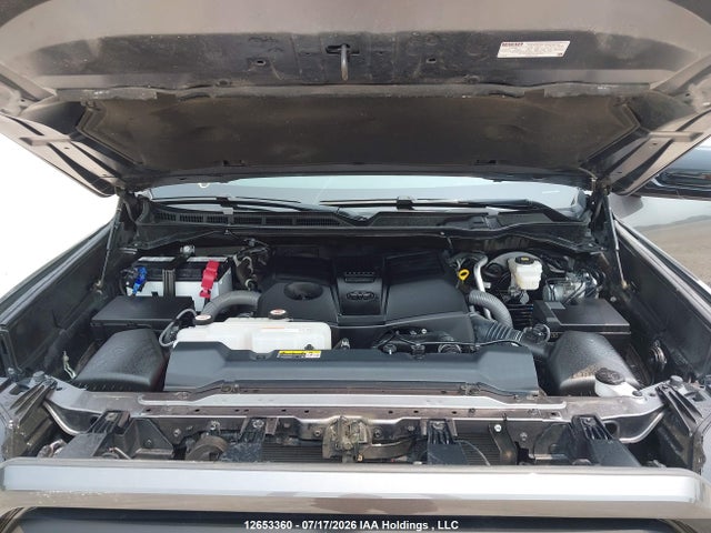 5TFWA5DB1RX174597 Toyota Tundra Crewmax Limited/crewmax Platinum/crewmax 1794