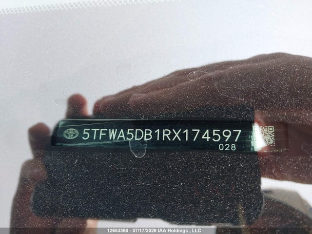 5TFWA5DB1RX174597 Toyota Tundra Crewmax Limited/crewmax Platinum/crewmax 1794