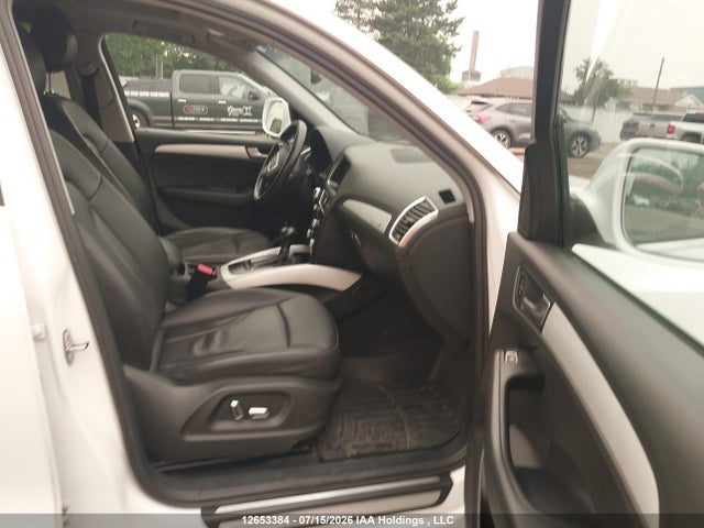 2013 Audi Q5 Premium Plus მანქანა იყიდება აუქციონზე, vin: WA1LFCFP3DA031741, აუქციონის ნომერი: 12653384