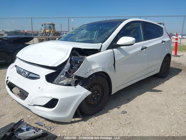 2012 Hyundai Accent Gls/gs მანქანა იყიდება აუქციონზე, vin: KMHCT5AE8CU027029, აუქციონის ნომერი: 12653392