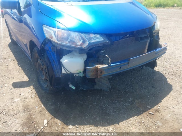 Honda Fit 2015 3HGGK5H56FM105932 Image 18
