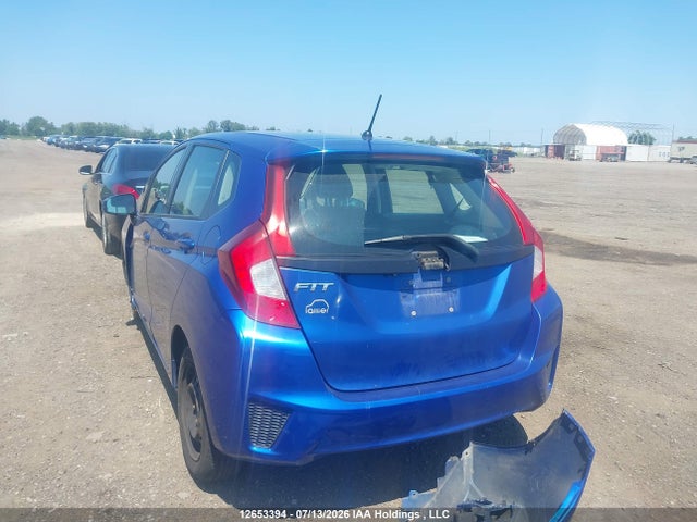 Honda Fit 2015 3HGGK5H56FM105932 Image 3