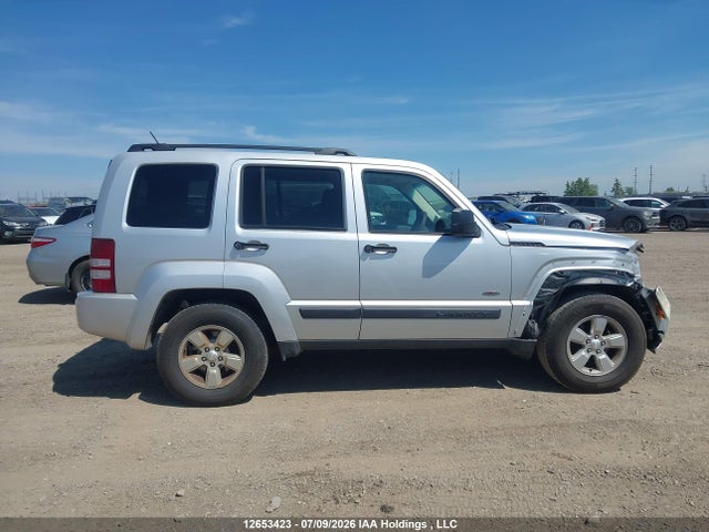 12653423 :رقم المزاد ، 1J8GN28K79W527067 vin ، 2009 Jeep Liberty Sport مزاد بيع