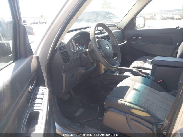 2009 Jeep Liberty Sport მანქანა იყიდება აუქციონზე, vin: 1J8GN28K79W527067, აუქციონის ნომერი: 12653423