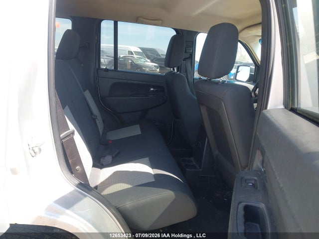 12653423 :رقم المزاد ، 1J8GN28K79W527067 vin ، 2009 Jeep Liberty Sport مزاد بيع