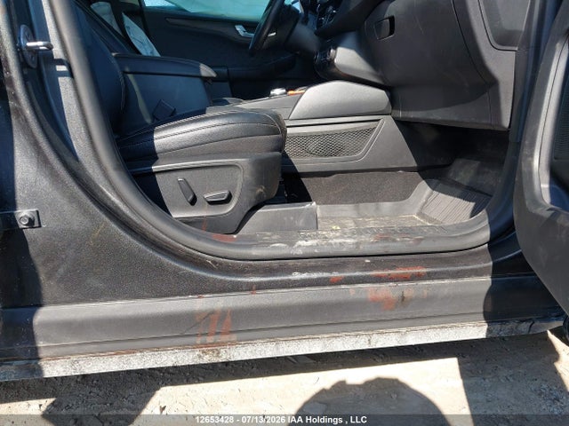 Продаж на аукціоні авто 2020 Ford Escape Titanium, vin: 1FMCU9J99LUA88297, номер лоту: 12653428