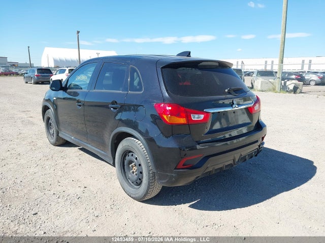 Продажа на аукционе авто 2018 Mitsubishi Rvr Se, vin: JA4AJ3AU1JU601488, номер лота: 12653459