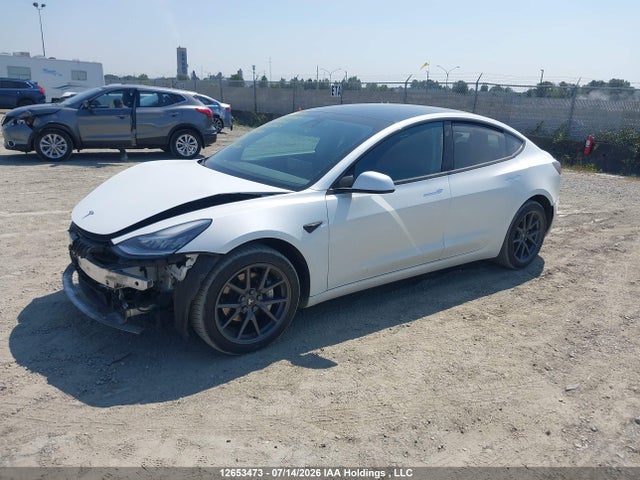 5YJ3E1EA7KF422972 Tesla MODEL 3