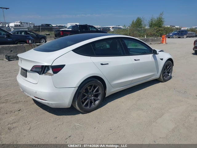 5YJ3E1EA7KF422972 Tesla MODEL 3
