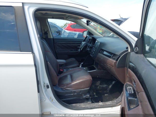 12653474 :رقم المزاد ، JA4J24A55JZ614985 vin ، 2018 Mitsubishi Outlander Phev Gt/se مزاد بيع