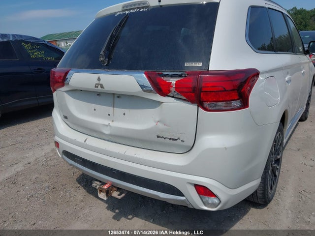 12653474 :رقم المزاد ، JA4J24A55JZ614985 vin ، 2018 Mitsubishi Outlander Phev Gt/se مزاد بيع